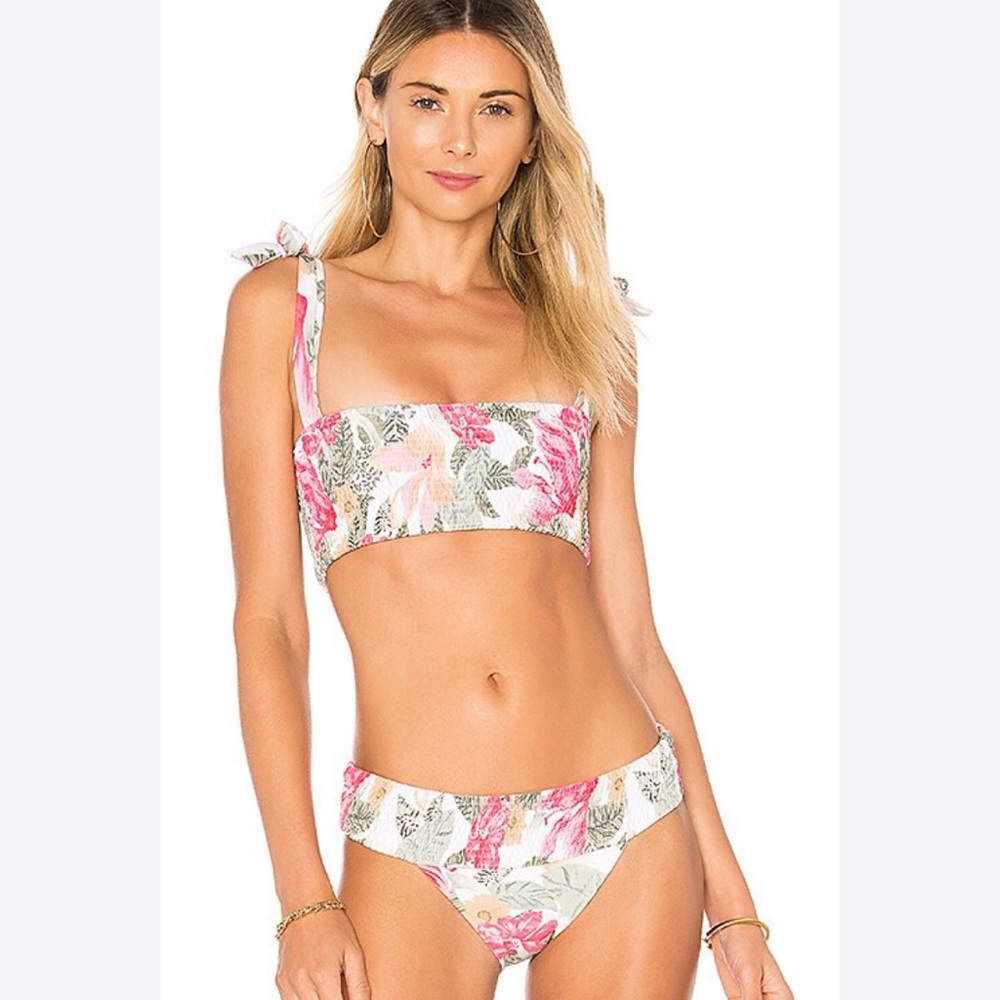 Zulu & Zephyr x x REVOLVE Canopy Bikini Top in Print
